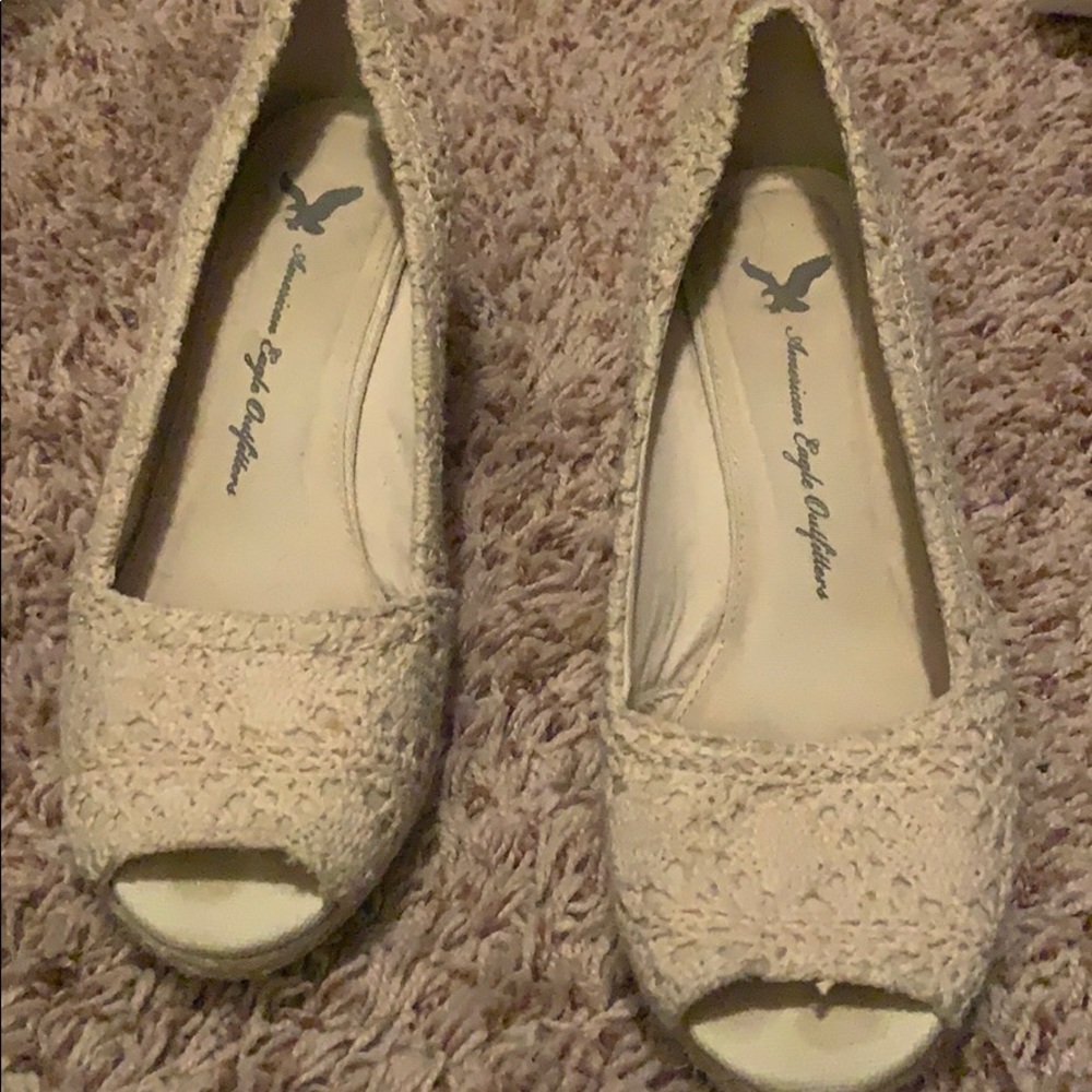 Lace wedges